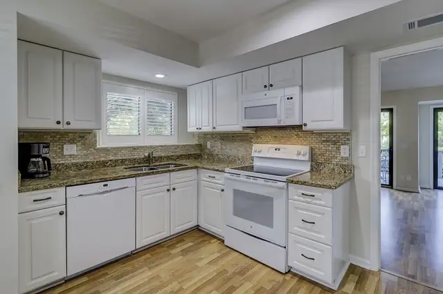 Kitchen at Lake Forest Villas 3322