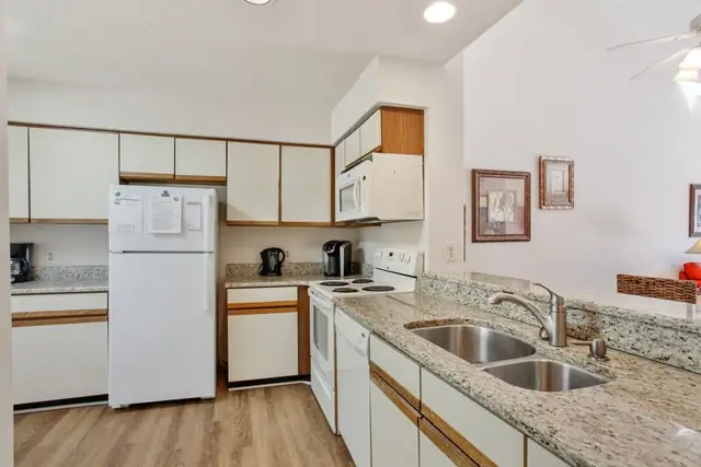 Kitchen at Lake Forest Villas 3304