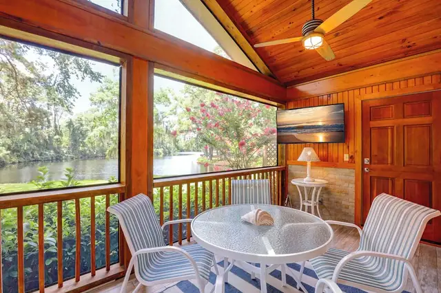 Balcony at Lake Forest Villas 3364