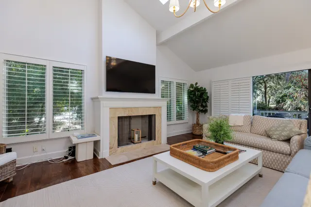 Living room at Muirfield 6995