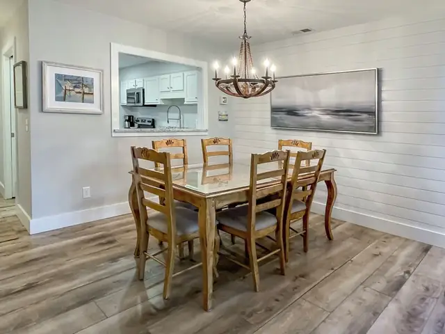 Dining area at Ocean Course Villas 564