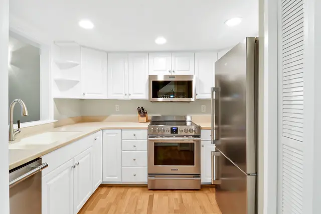 Kitchen at Stoney Creek Villas 243
