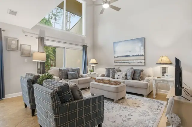 Living room at Stoney Creek Villas 250