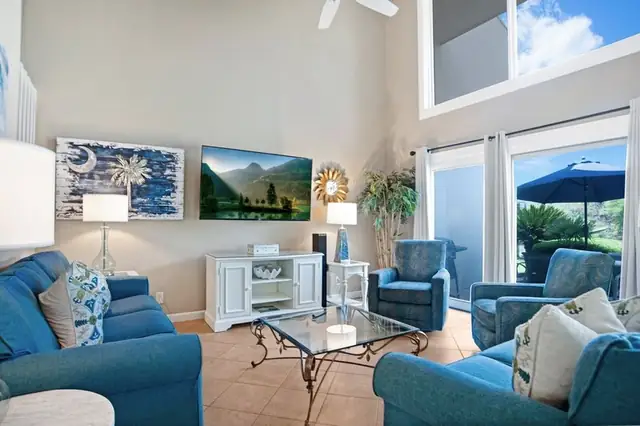 Living room at Stoney Creek Villas 271
