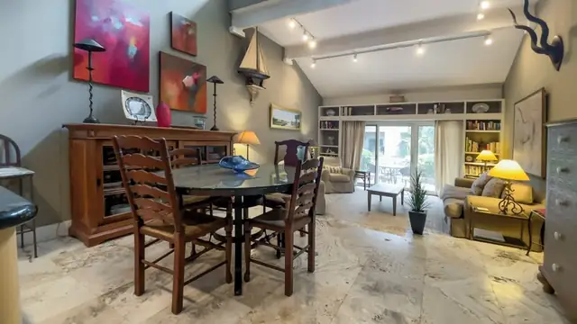Dining area at Stoney Creek Villas 290