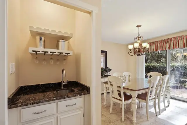 Kitchen at Stoney Creek Villas 295