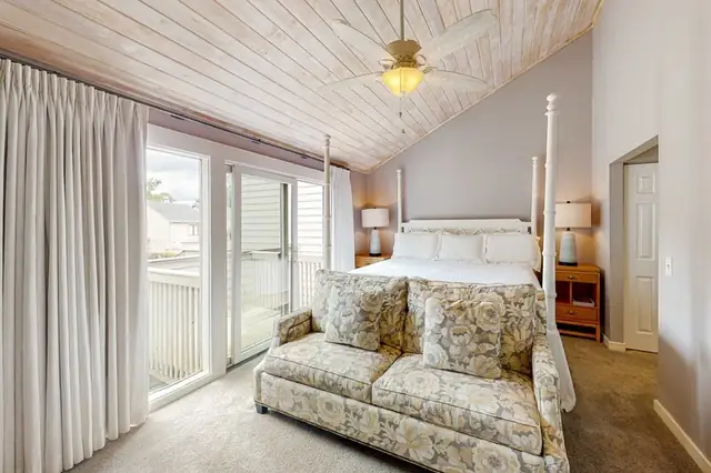 Bedroom at Twin Oaks 207