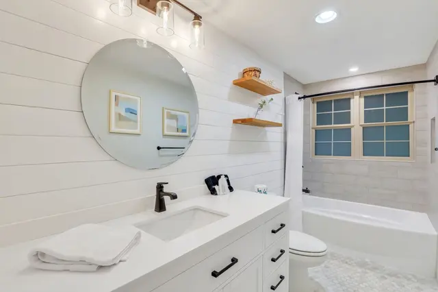 Bathroom at Wildwood Spa 601