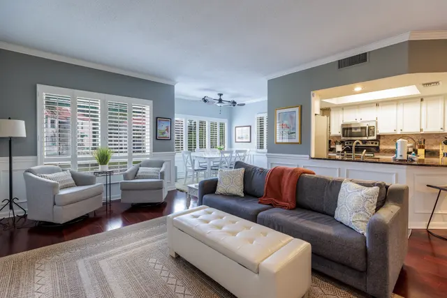 Living room at Anchorage Villas 7477