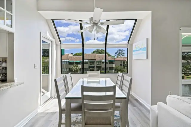 Dining area at Anchorage Villas 7484