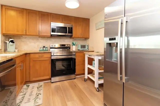 Kitchen at Captains Quarters 206