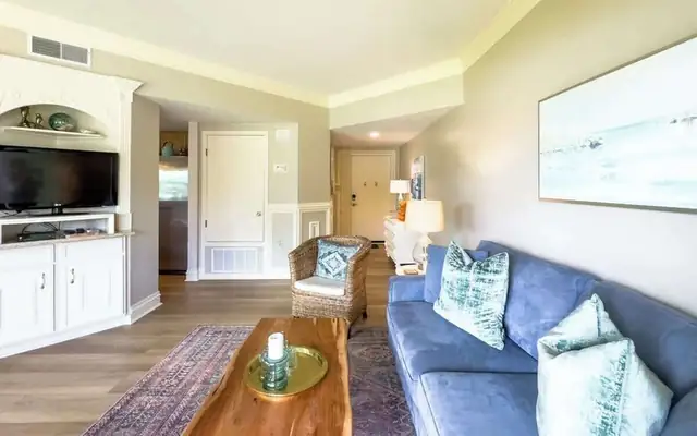 Living room at Captains Quarters 206