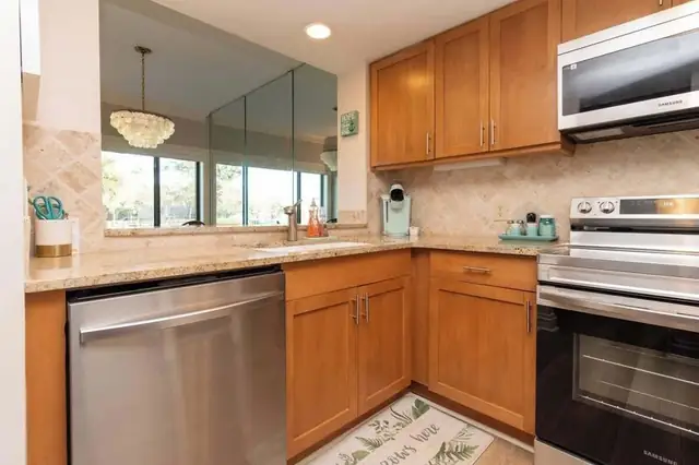 Kitchen at Captains Quarters 206