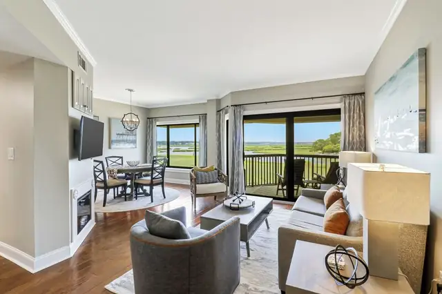 Living room at Captains Quarters 253