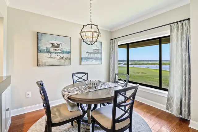 Dining area at Captains Quarters 253