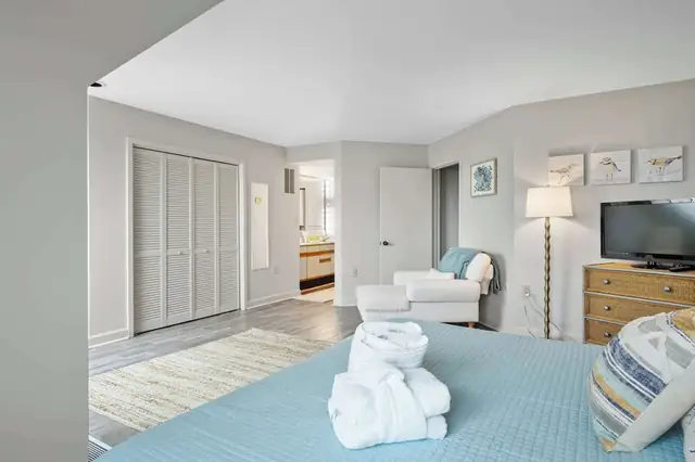 Bedroom at Harbourside I and II 7123