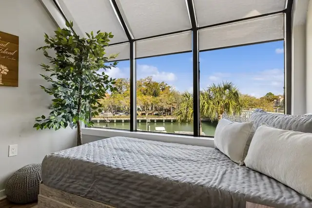 Bedroom at Harbourside I and II 7112