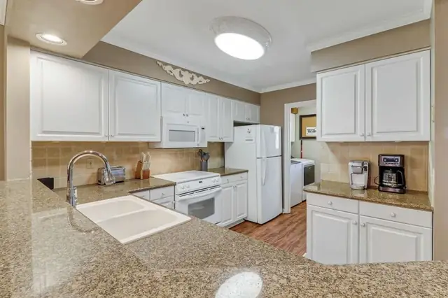 Kitchen at Colonnade Club 145