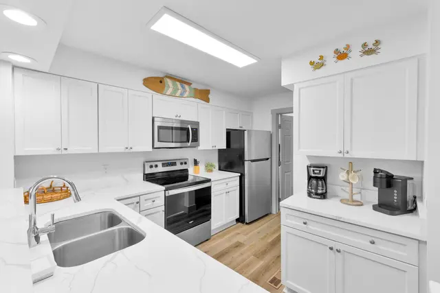 Kitchen at Colonnade Club 161