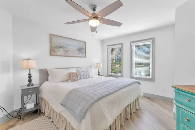 Bedroom at Colonnade Club 161