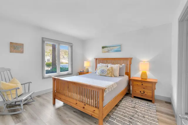 Bedroom at Colonnade Club 161