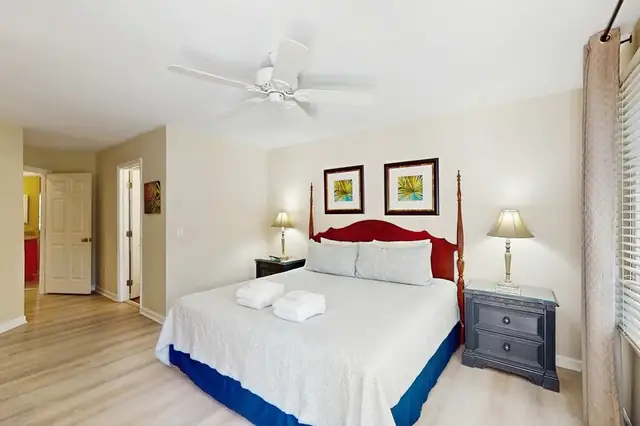 Bedroom at Colonnade Club 152