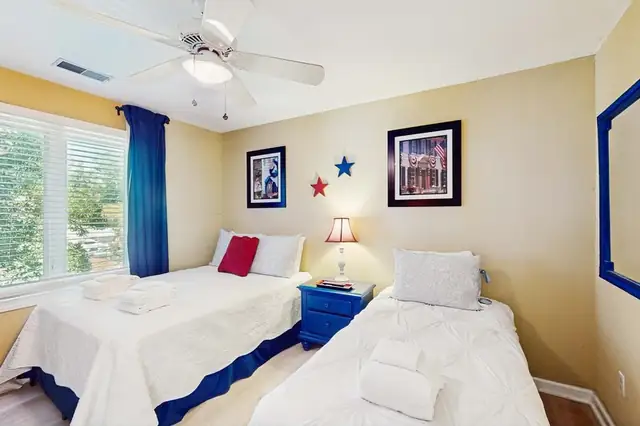 Bedroom at Colonnade Club 152
