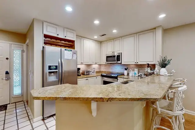 Kitchen at Colonnade Club 204