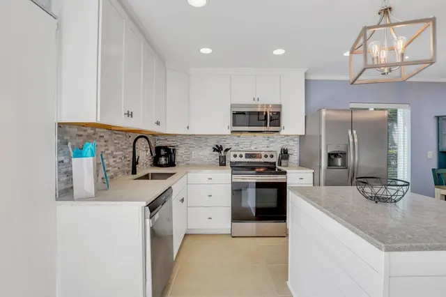 Kitchen at Harbourmaster 206