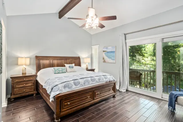 Bedroom at Sailmaster 29 Sailmaster Common