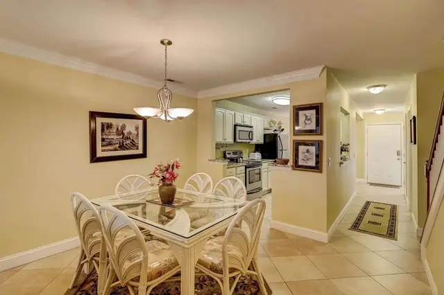 Dining area at Tennismaster 303
