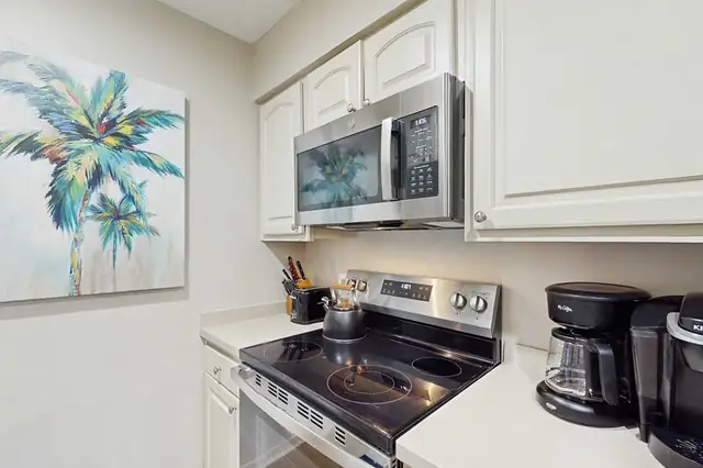 Kitchen at Windward Village 109