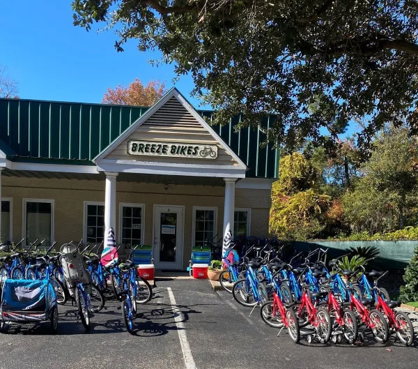 The Breeze Bikes shop with rental bikes lined up out front