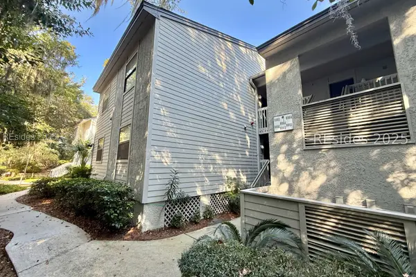 137 Cordillo Parkway 8002, Hilton Head Island: home for sale in Treetops
