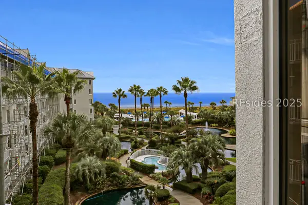 10 N Forest Beach Drive 1401, Hilton Head Island: home for sale in Sea Crest Villas