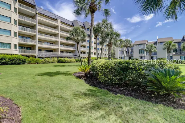 21 S Forest Beach Drive 236, Hilton Head Island: home for sale in Shorewood Villas