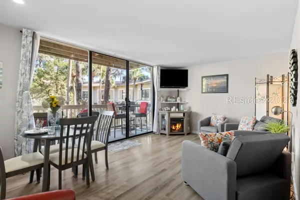 42 S Forest Beach Drive 3224, Hilton Head Island: home for sale in Seascape Villas