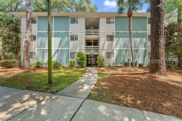45 Folly Field Road 17F, Hilton Head Island: home for sale in Fiddlers Cove