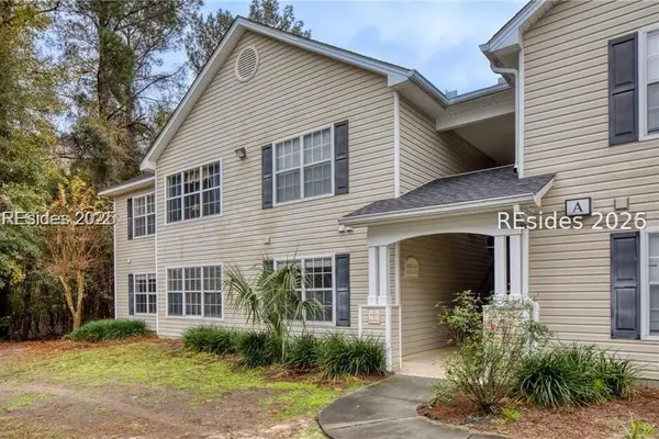 50 Pebble Beach Cove F211, Bluffton: condo for sale in Woodbridge