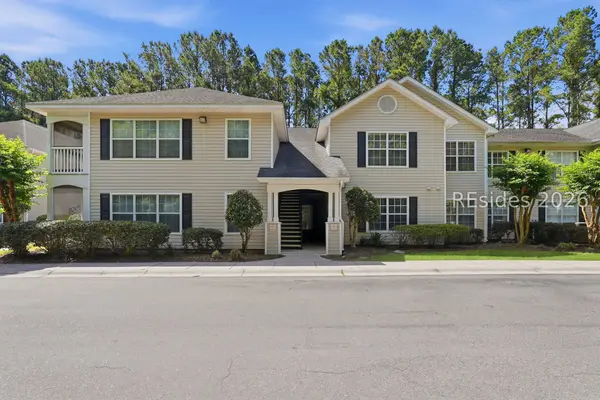 50 Pebble Beach Cove H118, Bluffton: condo for sale in Woodbridge