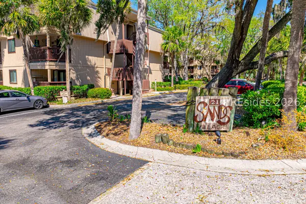 21 Lagoon Road B1F, Hilton Head Island: home for sale in Sands Village