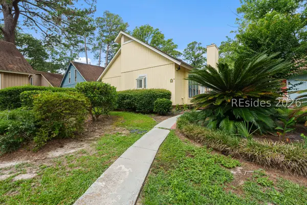42 Wee Road 42, Hilton Head Island: condo for sale in The Gatherings