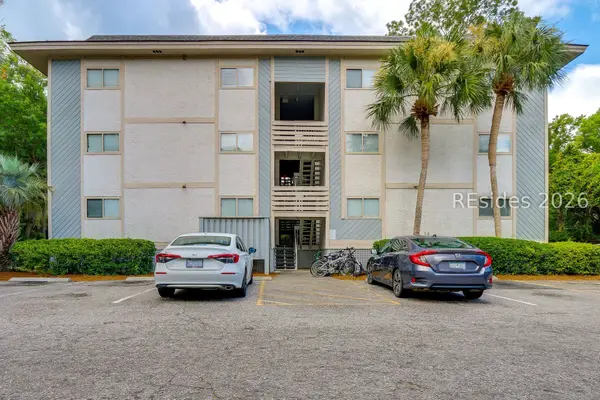 104 Cordillo Parkway M2, Hilton Head Island: home for sale in Cordillo Courts and The Hedges