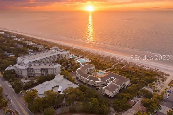 4 N Forest Beach Drive 103, Hilton Head Island: home for sale in The Breakers