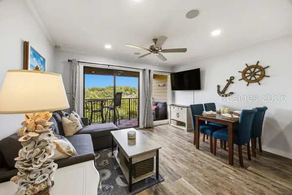 40 Folly Field Road C217, Hilton Head Island: condo for sale in Hilton Head Beach & Tennis