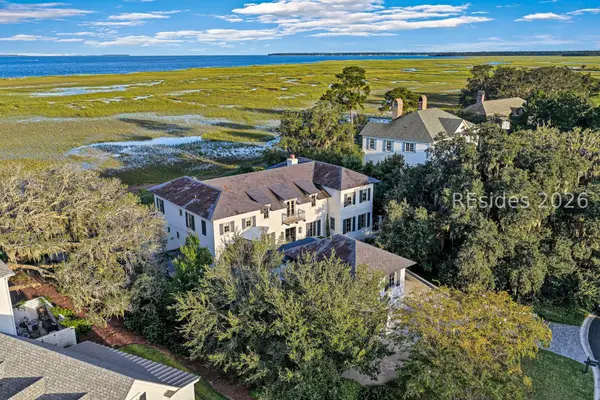 163 Inverness Drive, Bluffton: home for sale in Bluffton waterfront homes