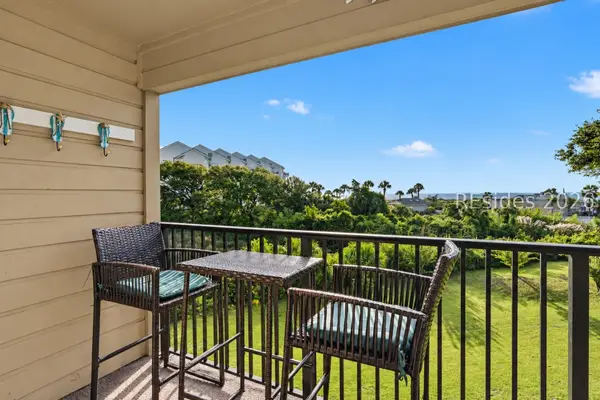 40 Folly Field Road C229, Hilton Head Island: condo for sale in Hilton Head Beach & Tennis