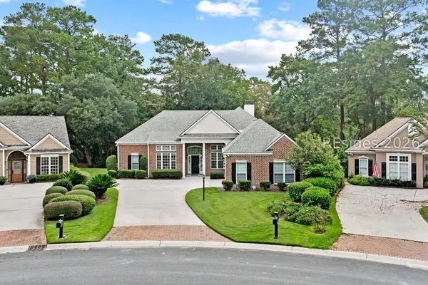 6 Waterton Circle, Bluffton: home for sale in Bluffton waterfront homes