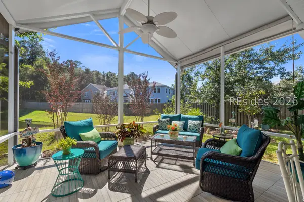 97 Isle Of Palms E, Bluffton: house for sale in Palmetto Pointe